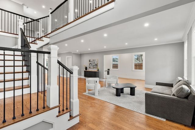 462 Waltham Street, Newton, MA 02645