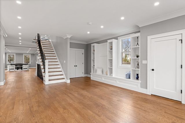 462 Waltham Street, Newton, MA 02645