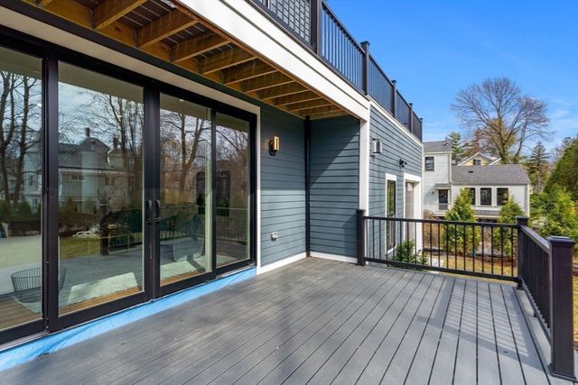 462 Waltham Street, Newton, MA 02645