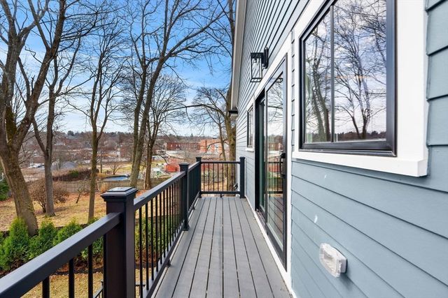 462 Waltham Street, Newton, MA 02645