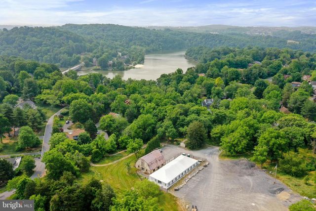 6705 W LAKERIDGE RD, New Market, MD 21774