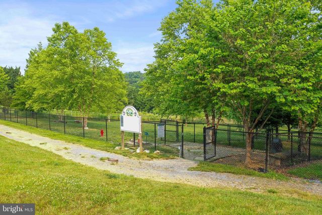 6705 W LAKERIDGE RD, New Market, MD 21774