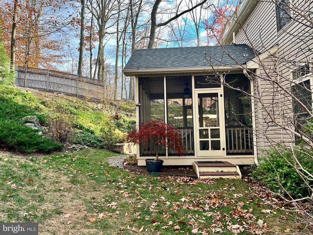 6705 W LAKERIDGE RD, New Market, MD 21774