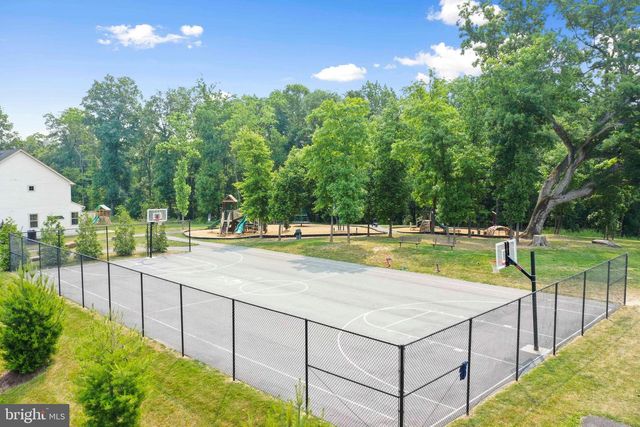 6705 W LAKERIDGE RD, New Market, MD 21774
