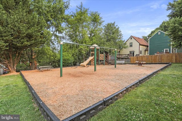 6705 W LAKERIDGE RD, New Market, MD 21774