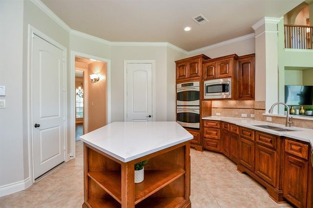 8706 Stowe Creek Lane, Missouri City, TX 77459