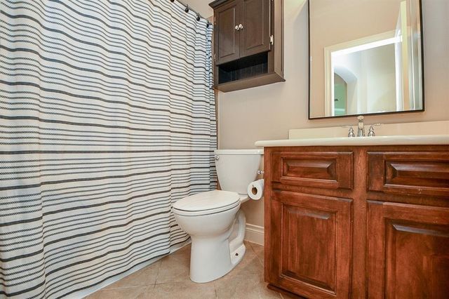 8706 Stowe Creek Lane, Missouri City, TX 77459