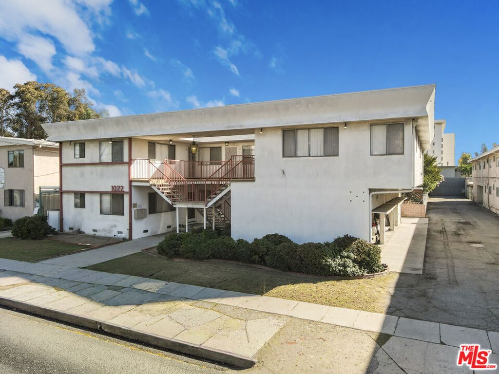 1022 Larch Street, Inglewood, CA 90301 — photo 3