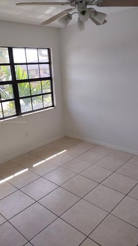 1151 NE 210th Terrace 1151, Miami, FL 33179