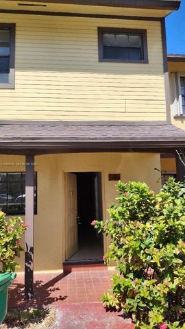 1151 NE 210th Terrace 1151, Miami, FL 33179
