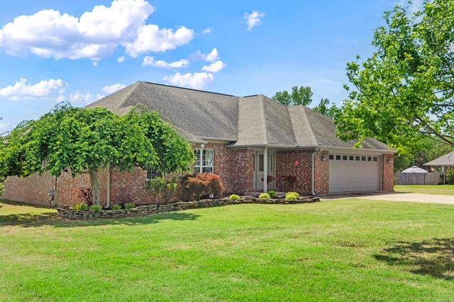 101 Kacy Drive, Searcy, AR 72143