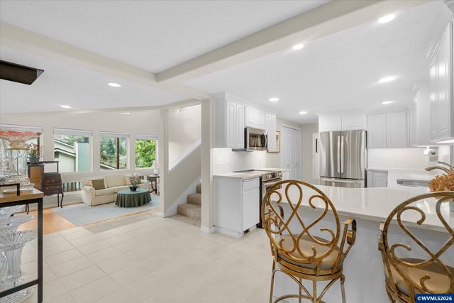 1354 Lea Ann Ct NW, Salem, OR 97304