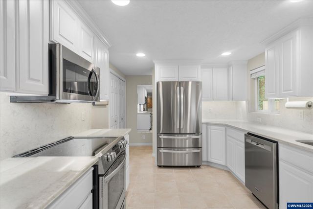 1354 Lea Ann Ct NW, Salem, OR 97304