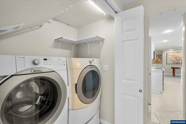 1354 Lea Ann Ct NW, Salem, OR 97304