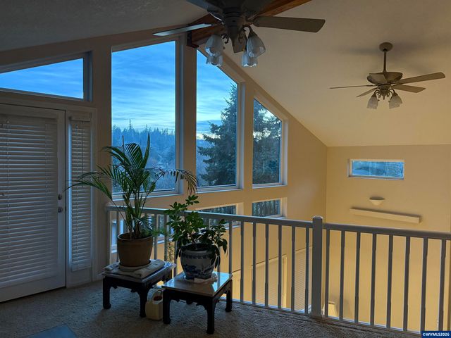 1354 Lea Ann Ct NW, Salem, OR 97304