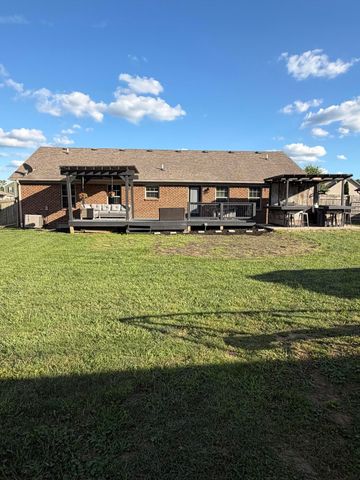 131 Lynne Drive, Berea, KY 40403