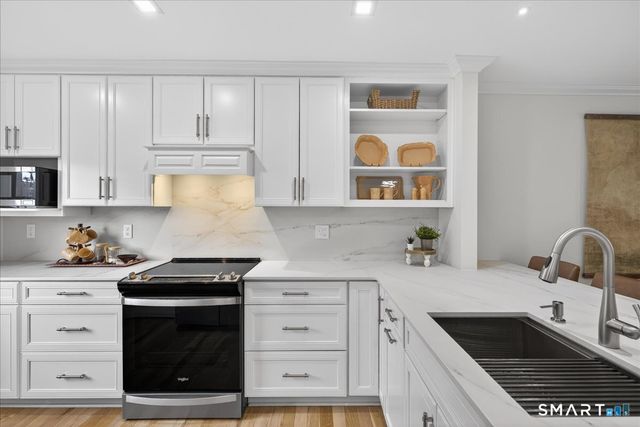 91 Legend Hill Road 91, Madison, CT 06443