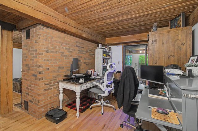 122 Redrock Dr Apt 101, Burlington, VT 05401
