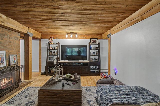122 Redrock Dr Apt 101, Burlington, VT 05401