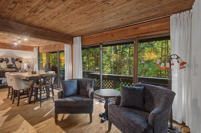 122 Redrock Dr Apt 101, Burlington, VT 05401