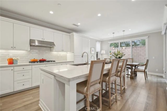 100 Omar, Irvine, CA 92620