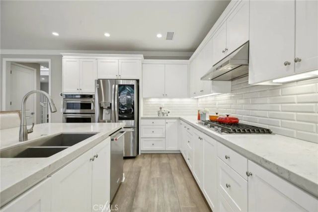 100 Omar, Irvine, CA 92620