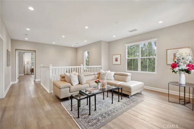 100 Omar, Irvine, CA 92620