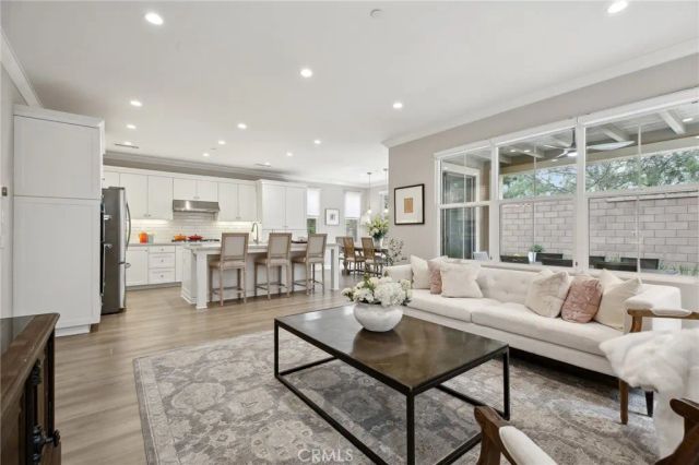 100 Omar, Irvine, CA 92620