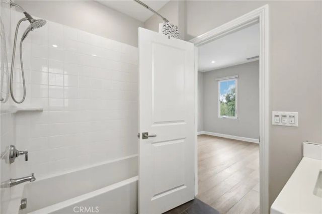 100 Omar, Irvine, CA 92620