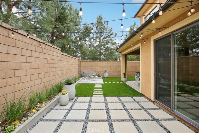 100 Omar, Irvine, CA 92620