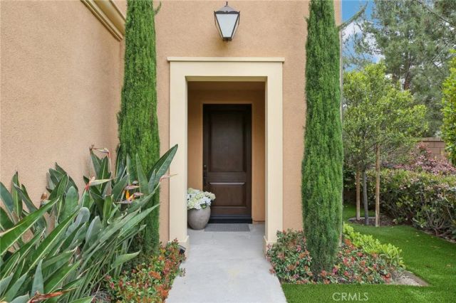 100 Omar, Irvine, CA 92620