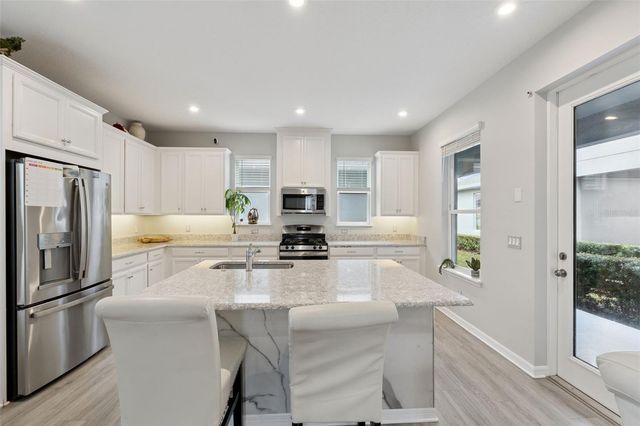 4642 PRAIRIE CREEK STREET, Winter Garden, FL 34787