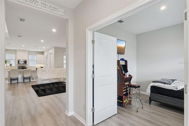 4642 PRAIRIE CREEK STREET, Winter Garden, FL 34787