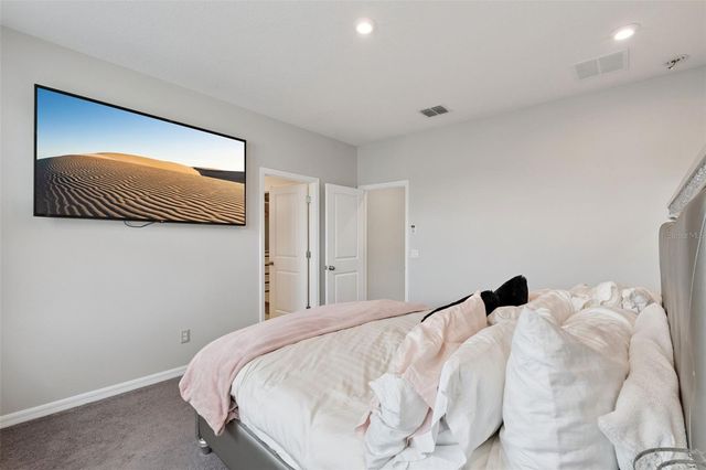 4642 PRAIRIE CREEK STREET, Winter Garden, FL 34787