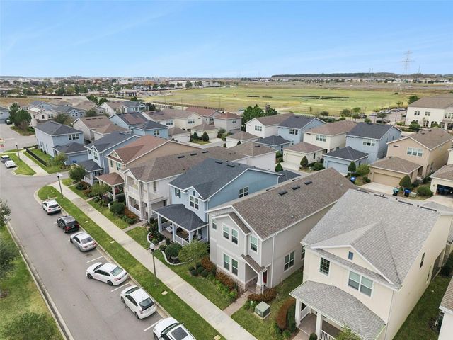 4642 PRAIRIE CREEK STREET, Winter Garden, FL 34787