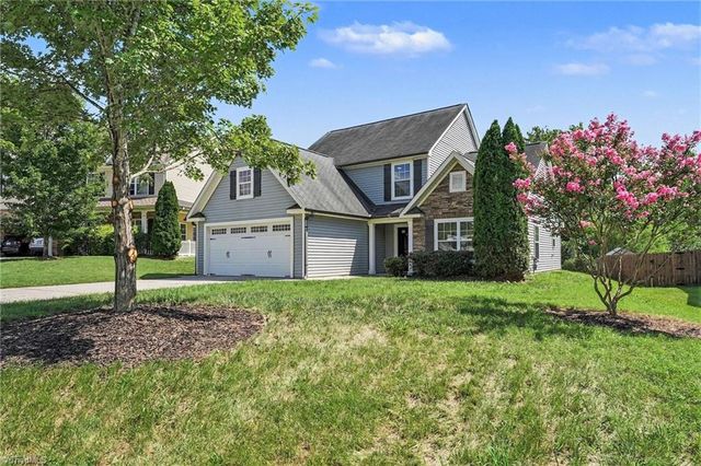 112 Parkview Court, Archdale, NC 27263