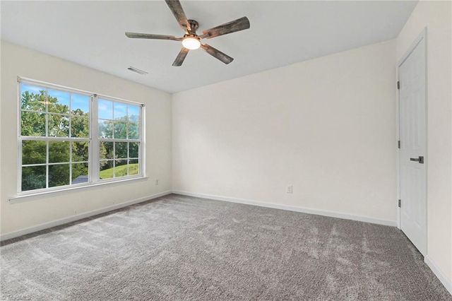 112 Parkview Court, Archdale, NC 27263