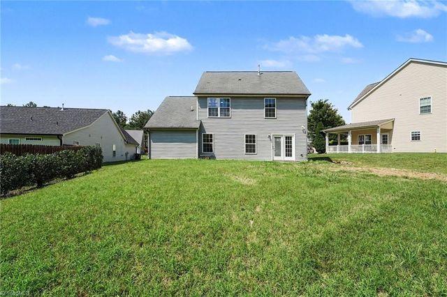 112 Parkview Court, Archdale, NC 27263