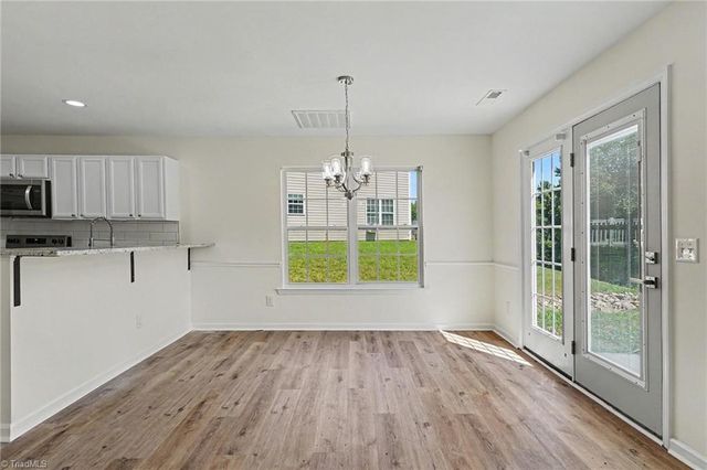 112 Parkview Court, Archdale, NC 27263