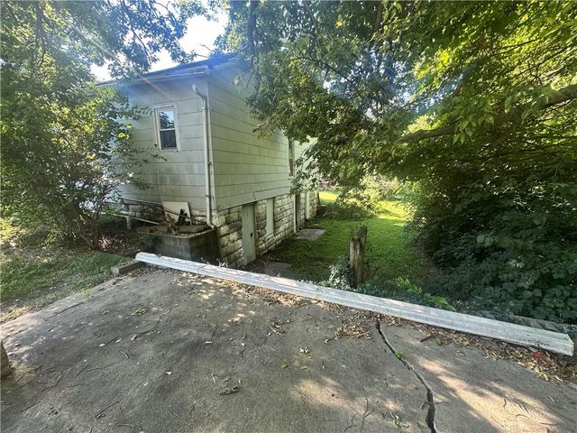 510 Maple Street, Warrensburg, MO 64093