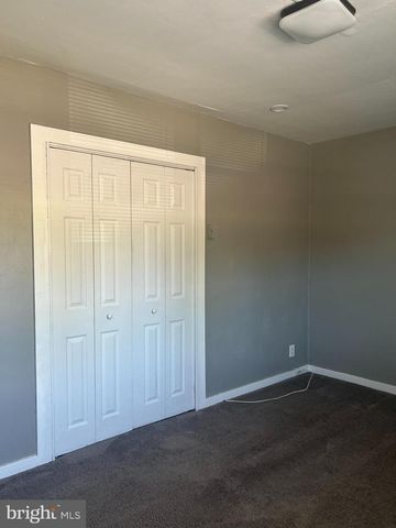 2 QUARRY ST, Coatesville, PA 19320