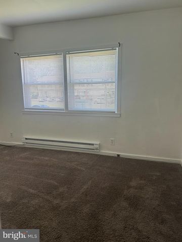 2 QUARRY ST, Coatesville, PA 19320
