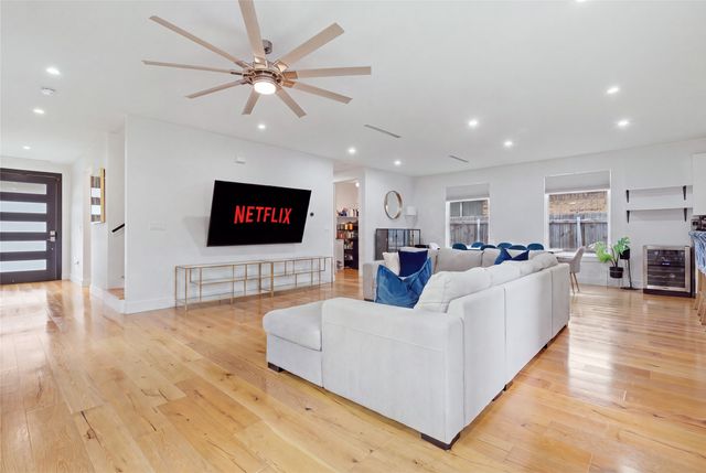 1808 Shaw Street, Dallas, TX 75212