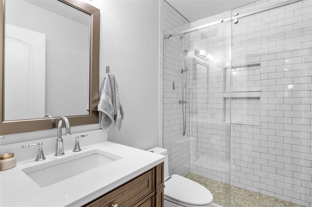 1092 SANABEL COURT NE, St Petersburg, FL 33702