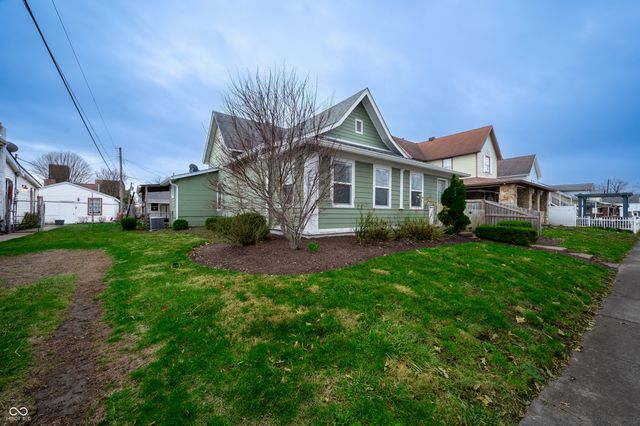 811 E 21st Street, Anderson, IN 46016