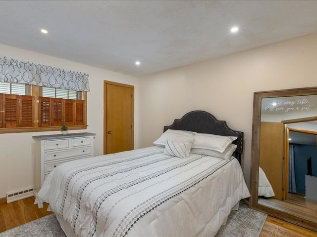 3 Michael Rd, Dracut, MA 01826