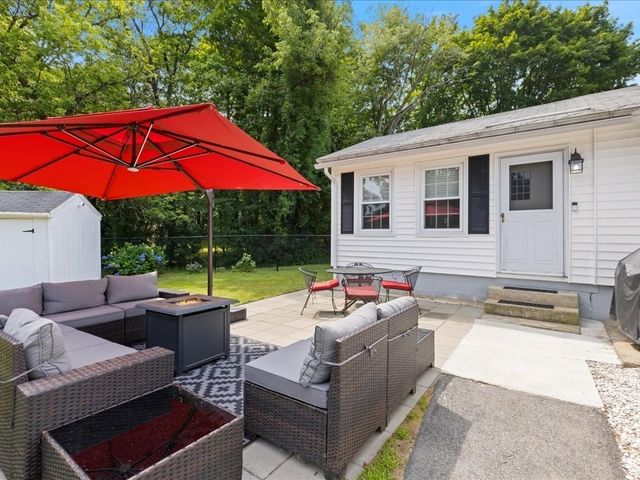 3 Michael Rd, Dracut, MA 01826