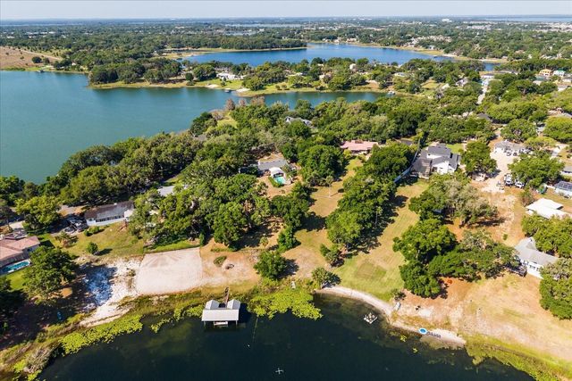 1505 E CROOKED LAKE DRIVE, Eustis, FL 32726