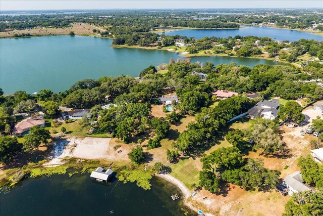 1505 E CROOKED LAKE DRIVE, Eustis, FL 32726