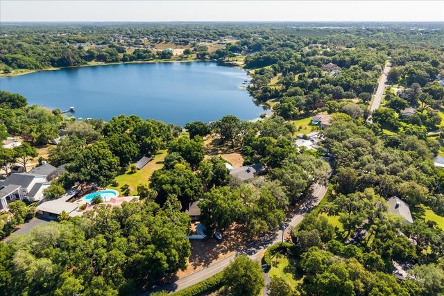 1505 E CROOKED LAKE DRIVE, Eustis, FL 32726